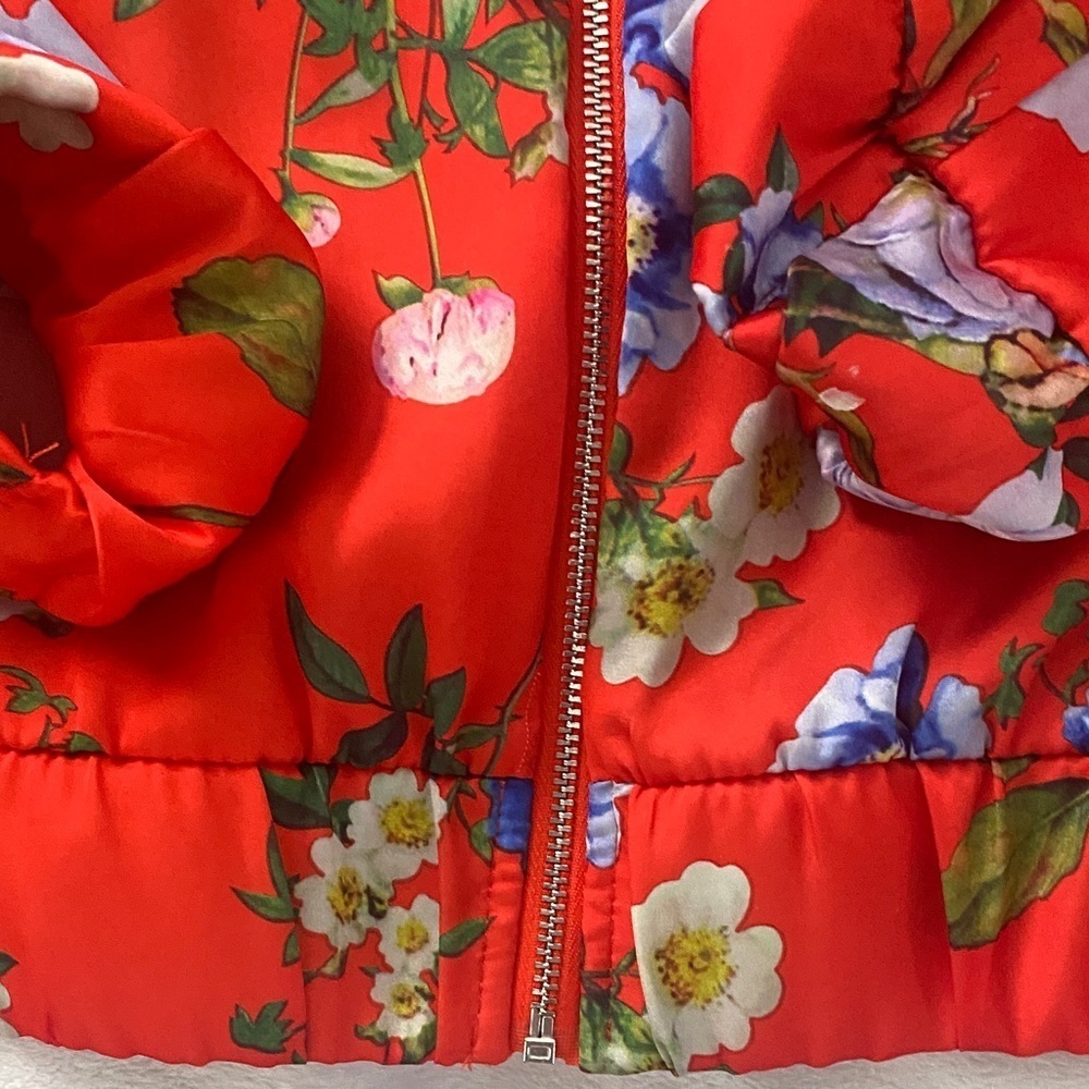 Amisu Red Bomber Jacket with Blue Floral Pattern - Picture 3 of 7